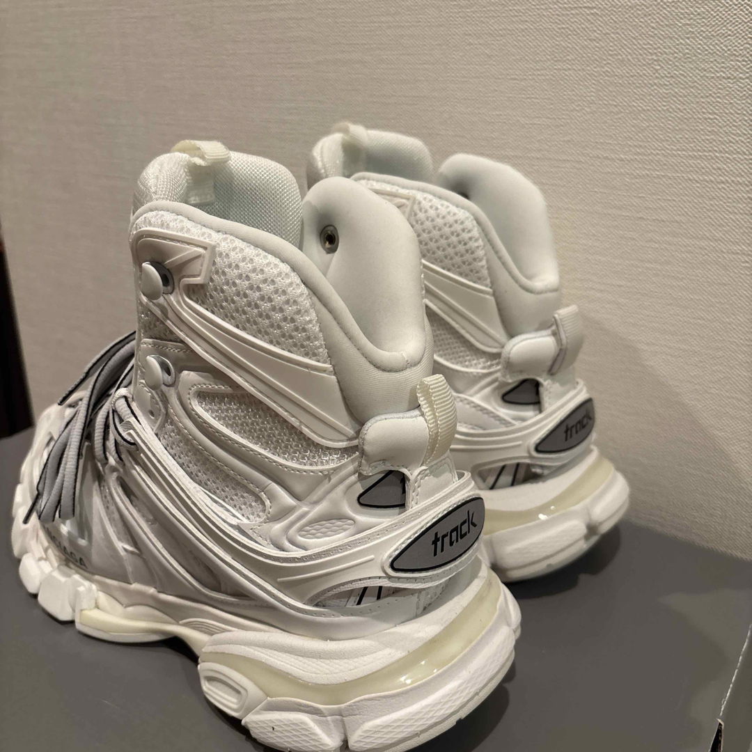 BALENCIAGA Track Sneakers ホワイト34 未使用 箱付き BALENCIAGA Track Sneakers ホワイト34 未使用 箱付き