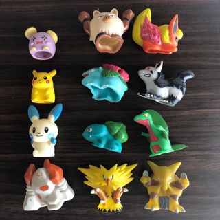 ポケモン - 初期ピカチュウポケモンキッズソフビ指人形12体の ポケモン - 初期ピカチュウポケモンキッズソフビ指人形12体の