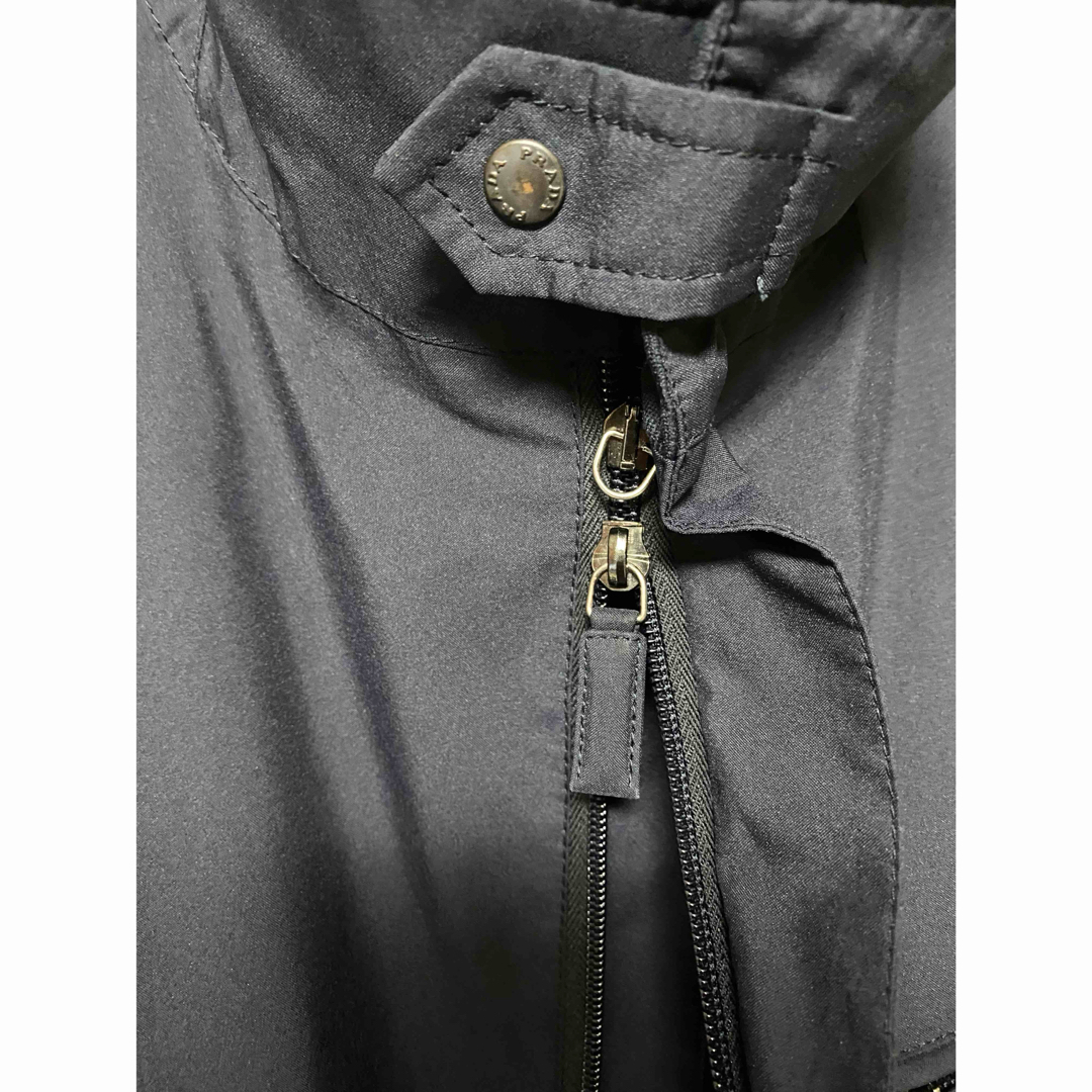 PRADA - PRADA SPORT SGV693 ナイロンブルゾン チンストラップ PRADA - PRADA SPORT SGV693 ナイロンブルゾン チンストラップ