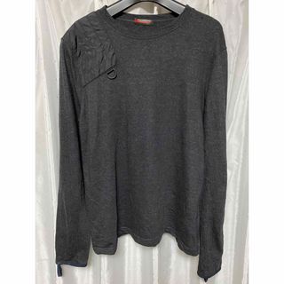 PRADA(Tシャツ/カットソー(七分/長袖))のフリマアイテム一覧 PRADA(Tシャツ/カットソー(七分/長袖))のフリマアイテム一覧
