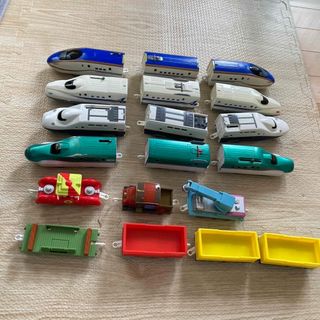 A8563 43系・10系・急行 彗星 増結8両セット(動力無し) Nゲージ A8563 43系・10系・急行 彗星 増結8両セット(動力無し) Nゲージ
