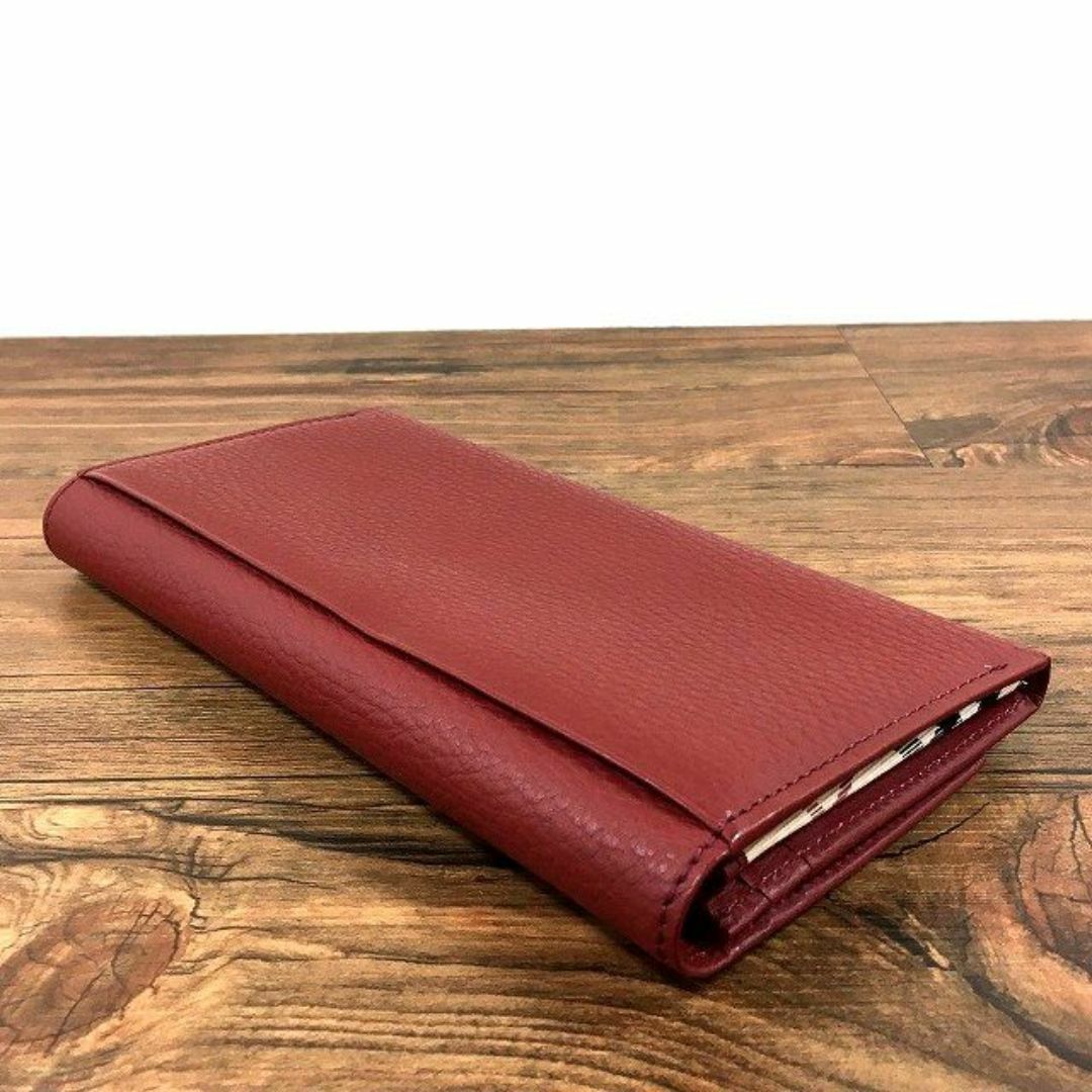 BURBERRY - 送料込み! 未使用品 BURBERRY 長財布 レッド BURBERRY - 送料込み! 未使用品 BURBERRY 長財布 レッド