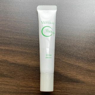 ヴィオテラス C+ブライトファンデーション VIOTERAS(化粧下地)