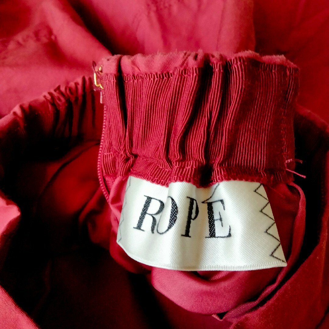 ROPE’(ロペ)の美品！ROPE 大人可愛いフレアスカート レディースのスカート(ひざ丈スカート)の商品写真
