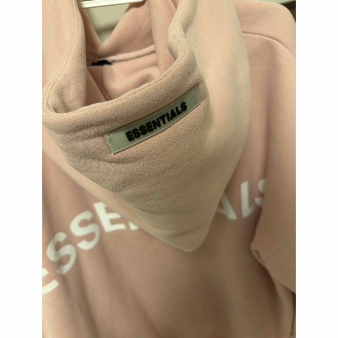 S.ESSENTIALS - エッセンシャルズ パーカー ピンクの通販 by S.ESSENTIALS - エッセンシャルズ パーカー ピンクの通販 by