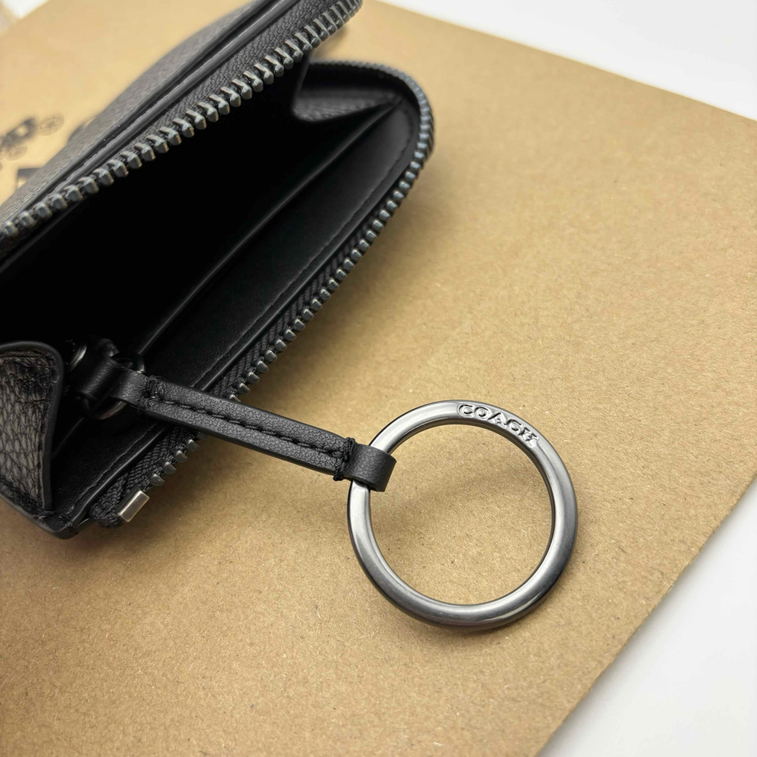 COACH - 【COACH☆新品】 ジップ キー ケース!ブラック!ペブル COACH - 【COACH☆新品】 ジップ キー ケース!ブラック!ペブル
