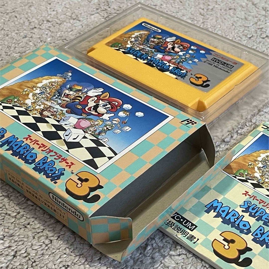 ファミリーコンピュータ - マリオシリーズの最高峰! 美品 激レア ファミリーコンピュータ - マリオシリーズの最高峰! 美品 激レア