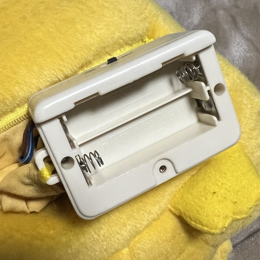 最終値下げ】初期ピカチュウ ピカチュウぬいぐるみ TOMY 音× の 最終値下げ】初期ピカチュウ ピカチュウぬいぐるみ TOMY 音× の
