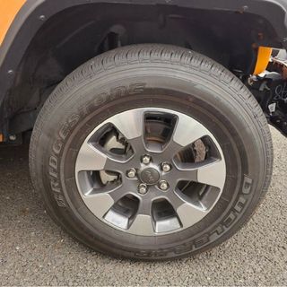 Jeep(タイヤ・ホイールセット)のフリマアイテム一覧 Jeep(タイヤ・ホイールセット)のフリマアイテム一覧