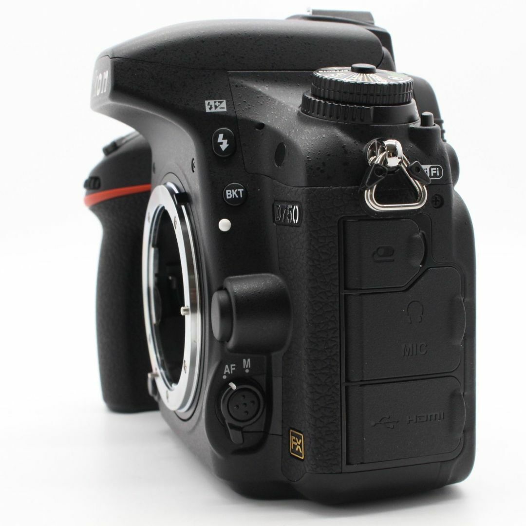 ニコン D750 本体のみショット数激少1209ショット ニコン D750 本体のみショット数激少1209ショット