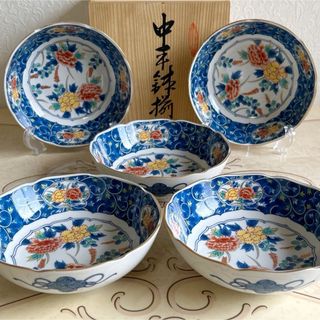 美濃焼 - 前畑陶器 庫山窯 窓絵花唐草 中鉢揃 5枚セット 金彩 美濃焼 - 前畑陶器 庫山窯 窓絵花唐草 中鉢揃 5枚セット 金彩
