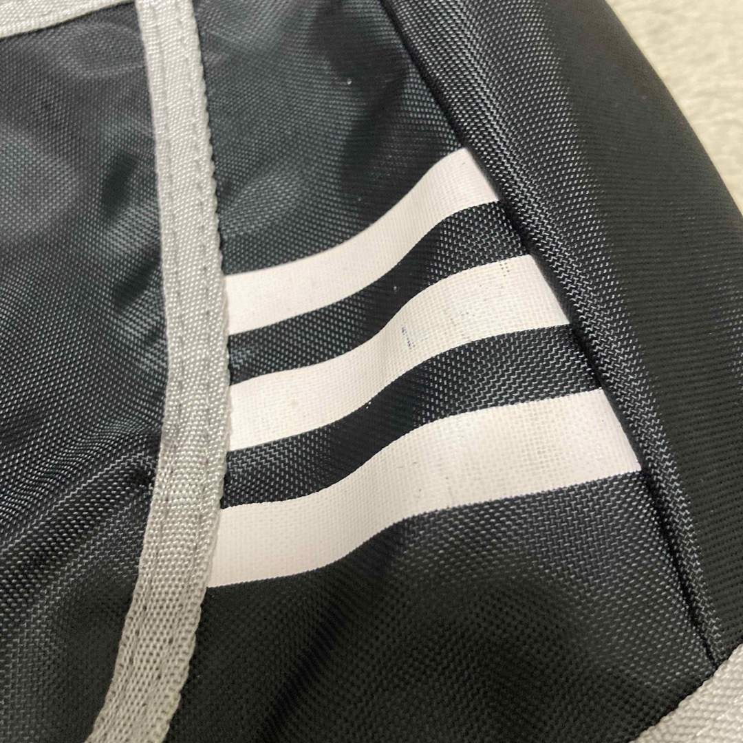 adidas - 00s adidas アディダス ワンショルダーバッグ スリング adidas - 00s adidas アディダス ワンショルダーバッグ スリング