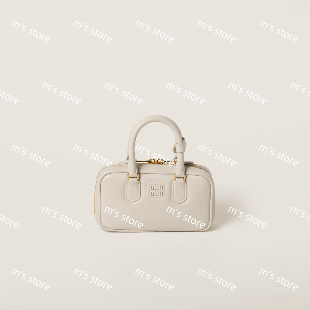 MIU MIU - 新品 定価以下 miumiu ミュウミュウ アルカディ MIU MIU - 新品 定価以下 miumiu ミュウミュウ アルカディ