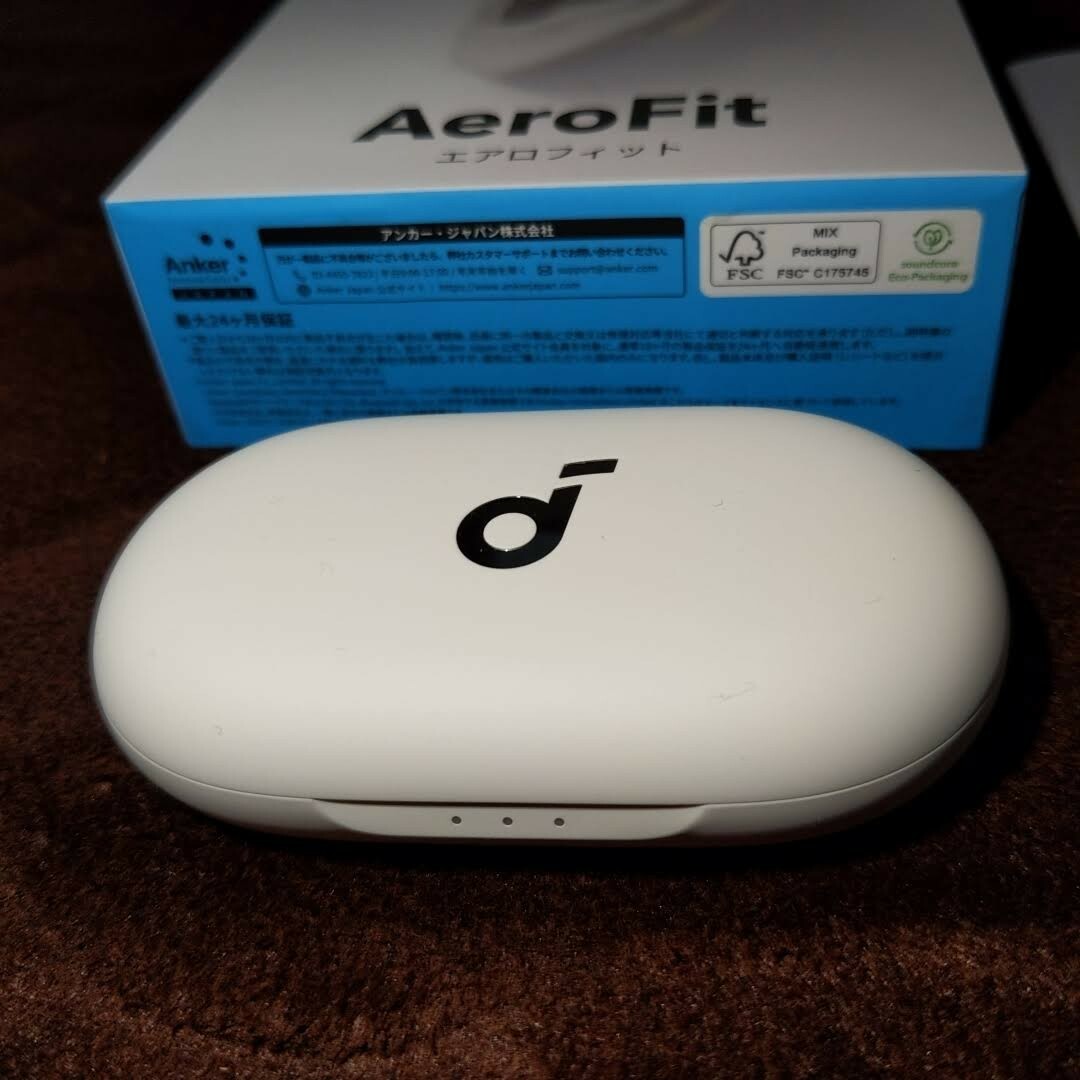 超美品 Anker soundcore AeroFit ホワイト オープンイヤー 超美品 Anker soundcore AeroFit ホワイト オープンイヤー