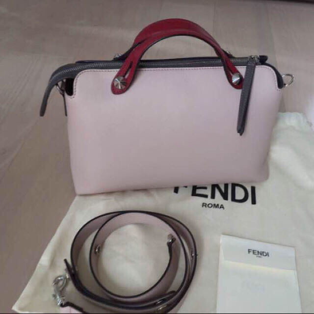 FENDI(フェンディ)のくるみ様専用★短時間のみ使用★正規品★FENDI★バイザウェイ バッグ レディースのバッグ(トートバッグ)の商品写真