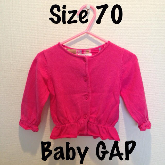 GAP(ギャップ)のBaby GAP❤ピンクカーデ 70 キッズ/ベビー/マタニティのベビー服(~85cm)(カバーオール)の商品写真