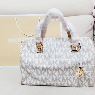 マイケルコース(Michael Kors)の新品！MICHAEL KORS ボストンバッグ♡ホワイト(ボストンバッグ)