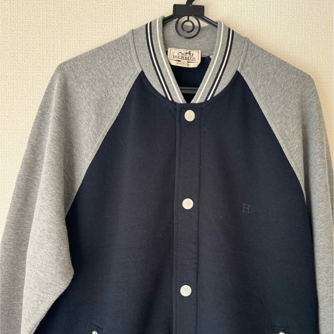 HERMES - エルメス HERMES セリエボタン テディ ブルゾン グレー HERMES - エルメス HERMES セリエボタン テディ ブルゾン グレー