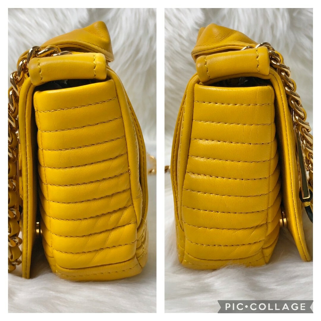 MOSCHINO - 【大人気】MOSCHINO チェーンショルダーバッグ MOSCHINO - 【大人気】MOSCHINO チェーンショルダーバッグ