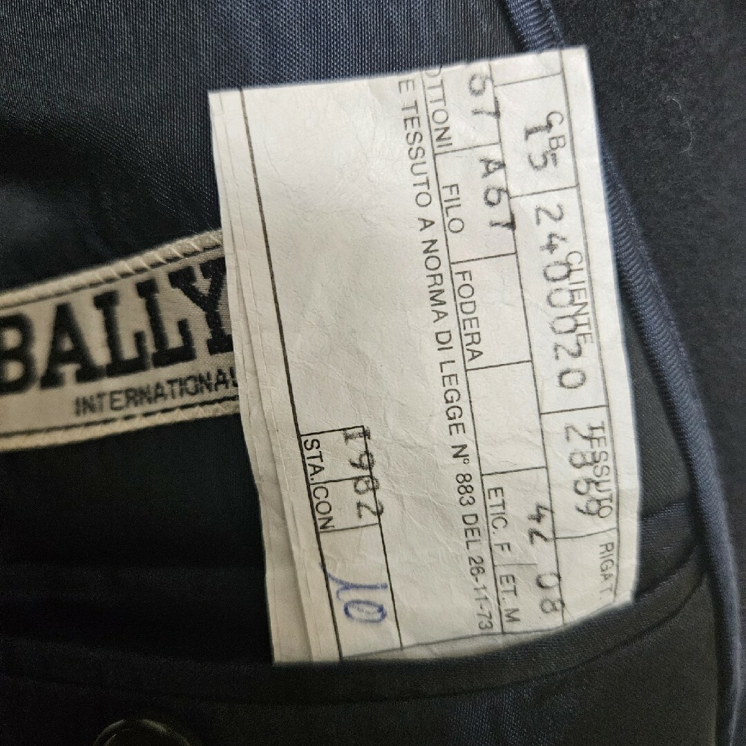 希少極美品】BALLY ダブルブレストチェスターコート カシミヤ100% 希少極美品】BALLY ダブルブレストチェスターコート カシミヤ100%