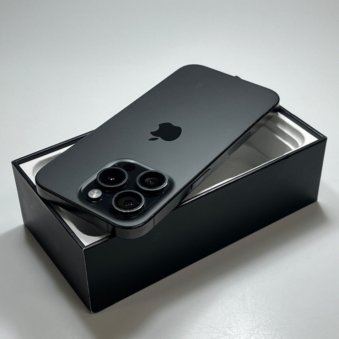 良品】Apple｜iPhone 15 128GB｜SIMフリー