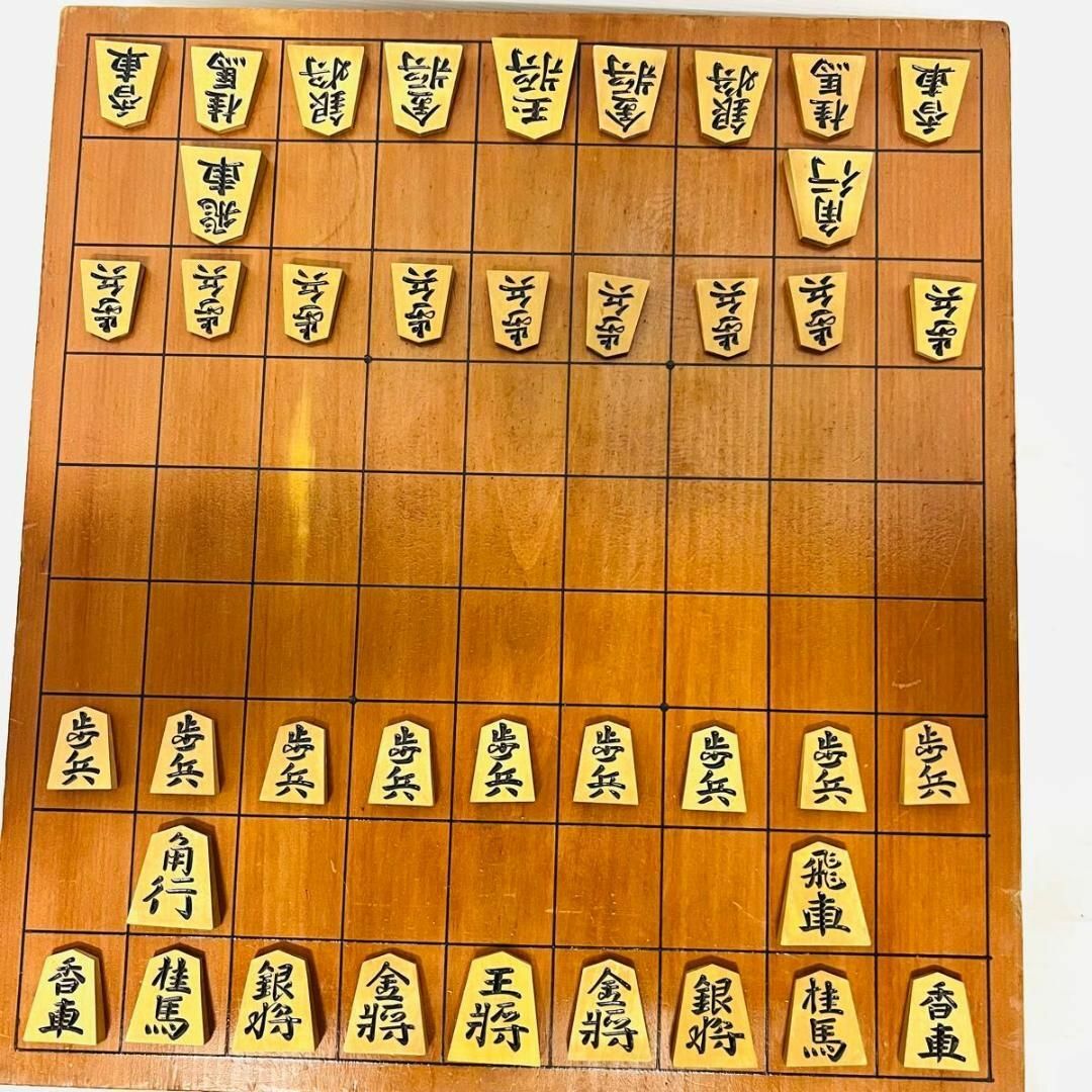 高級 将棋駒 香月作 錦旗 彫駒 駒箱 天童 将棋 駒名匠香月 国井香月 高級 将棋駒 香月作 錦旗 彫駒 駒箱 天童 将棋 駒名匠香月 国井香月