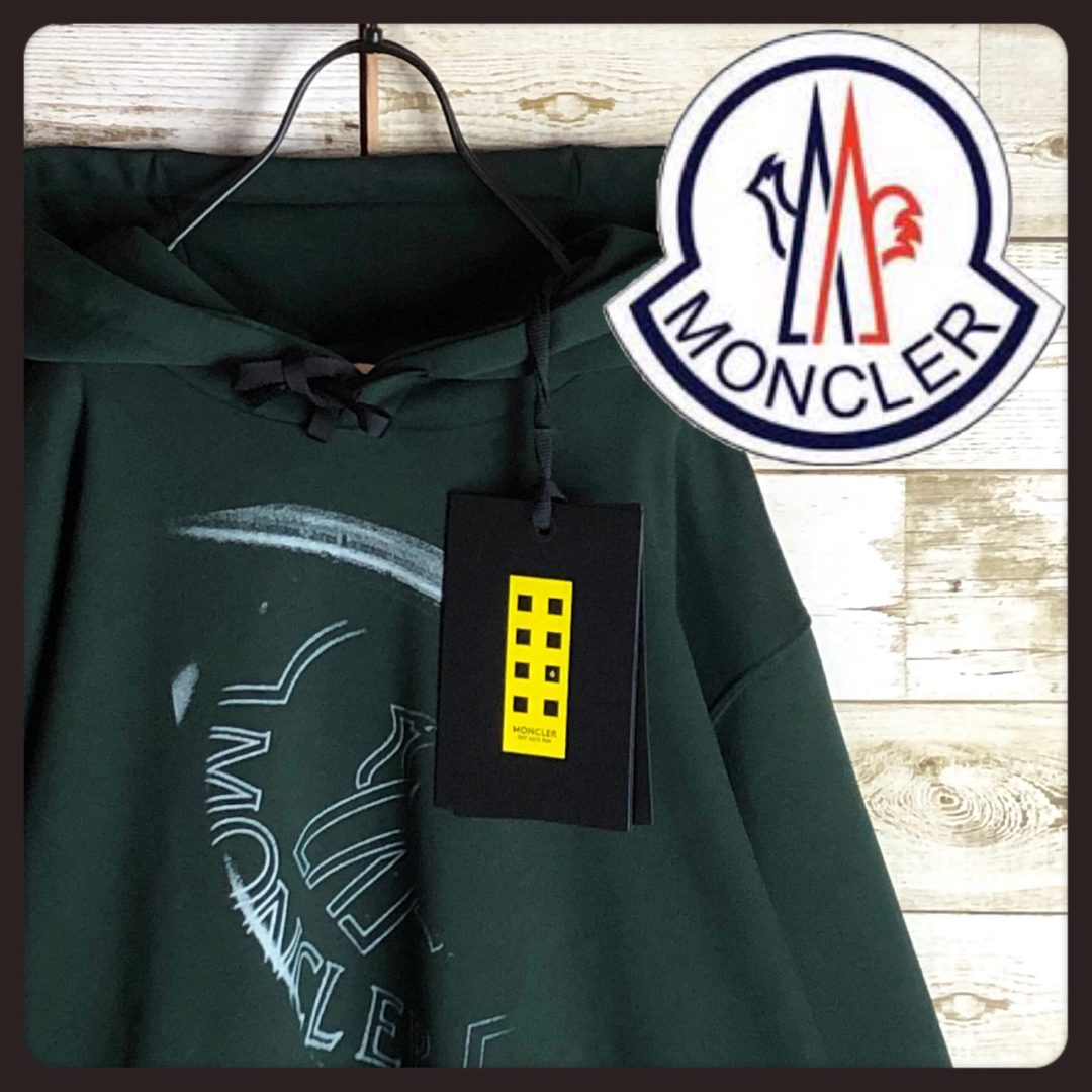 MONCLER - 未使用タグ付き MONCLER モンクレール パーカー 刺繍 MONCLER - 未使用タグ付き MONCLER モンクレール パーカー 刺繍