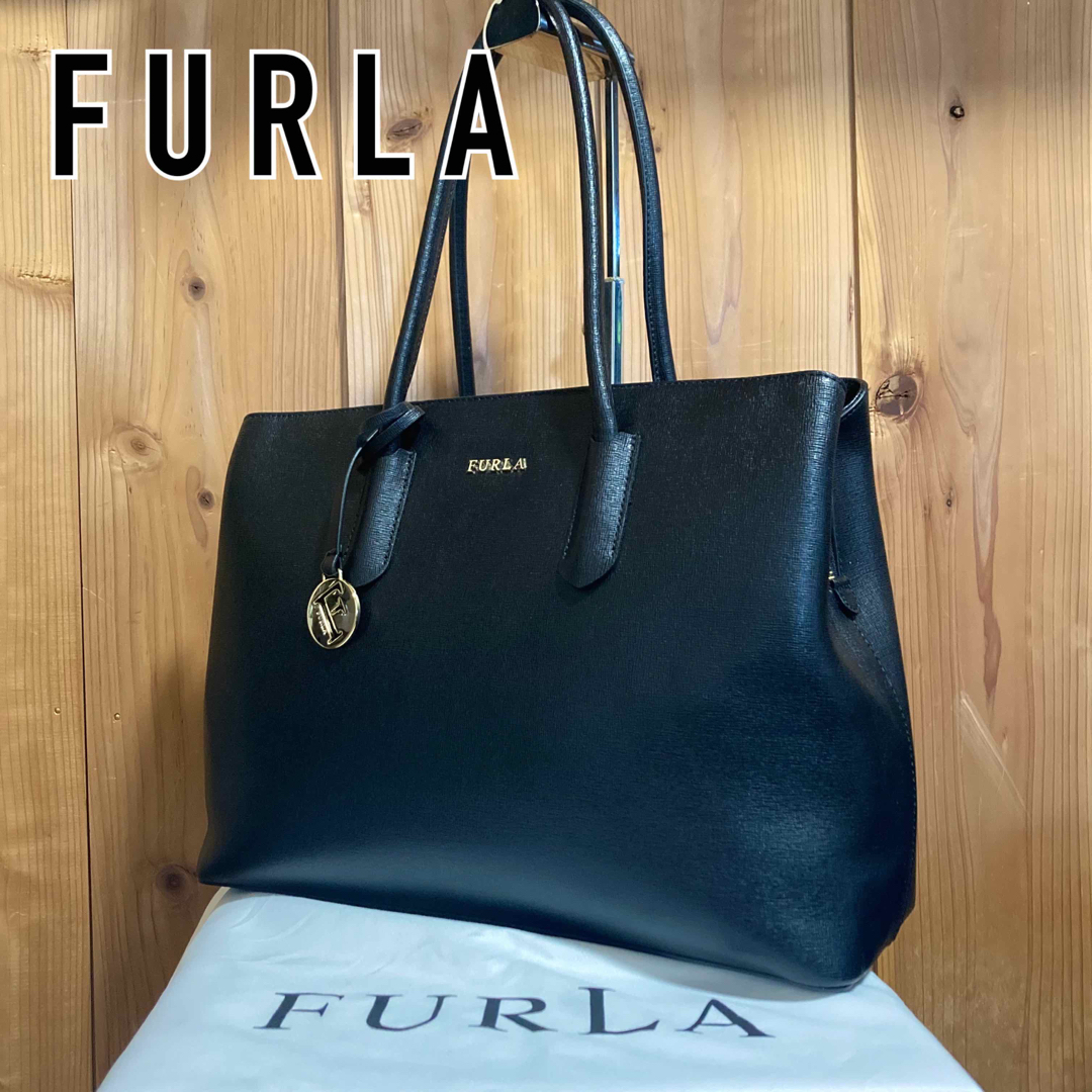 美品】FURLA フルラ テッサ L トートバッグ 黒 A4収納可 保存袋付 美品】FURLA フルラ テッサ L トートバッグ 黒 A4収納可 保存袋付