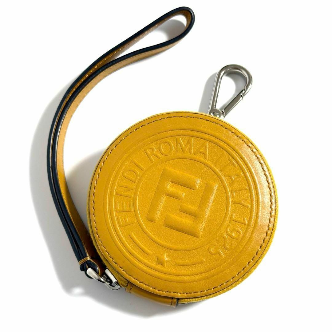 FENDI - 【美品】フェンディ メンズ レディース FFエンボス FENDI - 【美品】フェンディ メンズ レディース FFエンボス