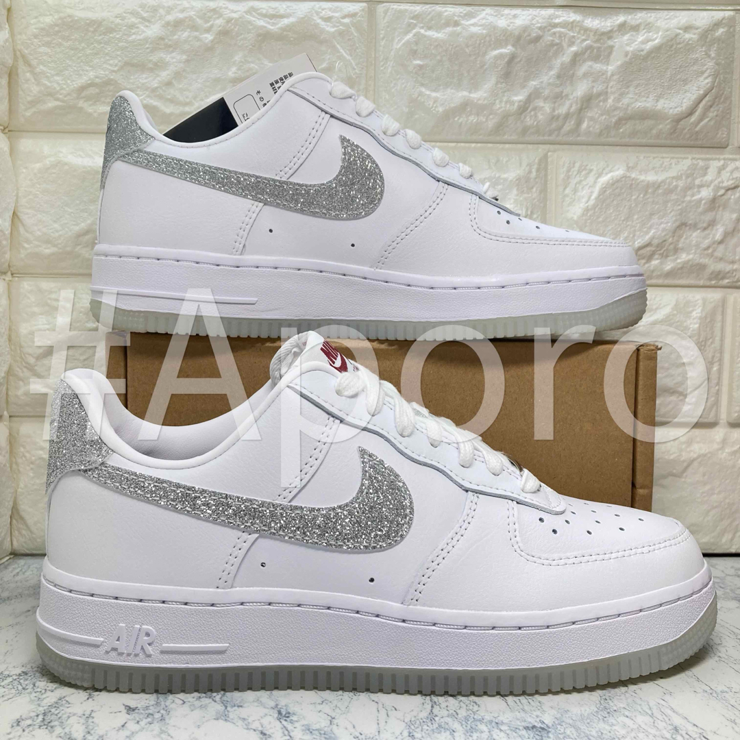 NIKE - NIKE ナイキ AIR FORCE 1 エアフォース1 キラキラ ラメ NIKE - NIKE ナイキ AIR FORCE 1 エアフォース1 キラキラ ラメ