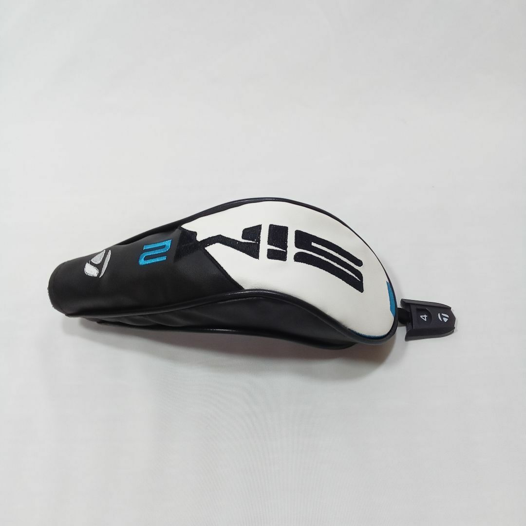 【新品】 TaylorMade SIM2 ユーティリティ用 ヘッドカバー スポーツ/アウトドアのゴルフ(その他)の商品写真