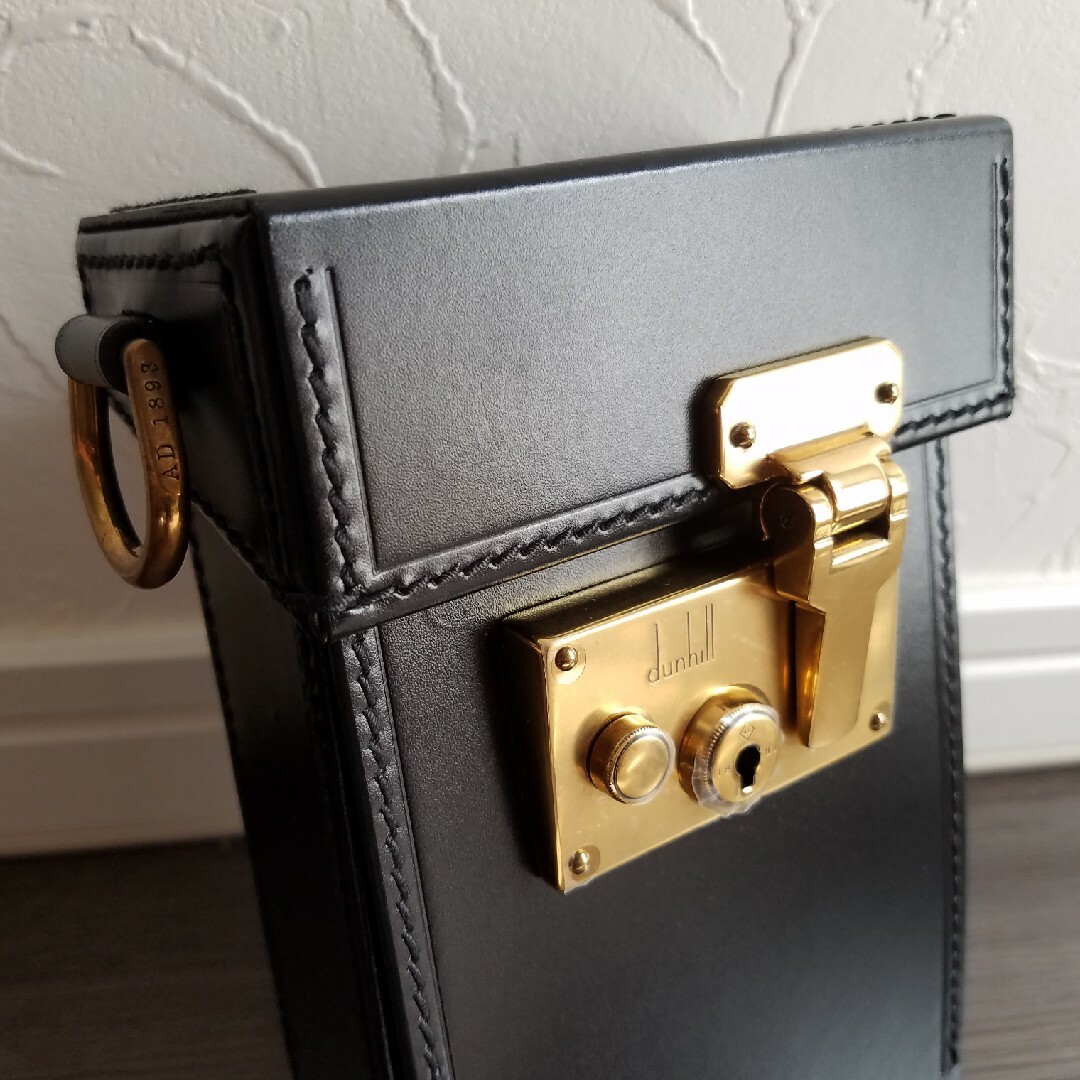 Dunhill - ダンヒルdunhillロックバッグの通販 by あしたの Dunhill - ダンヒルdunhillロックバッグの通販 by あしたの