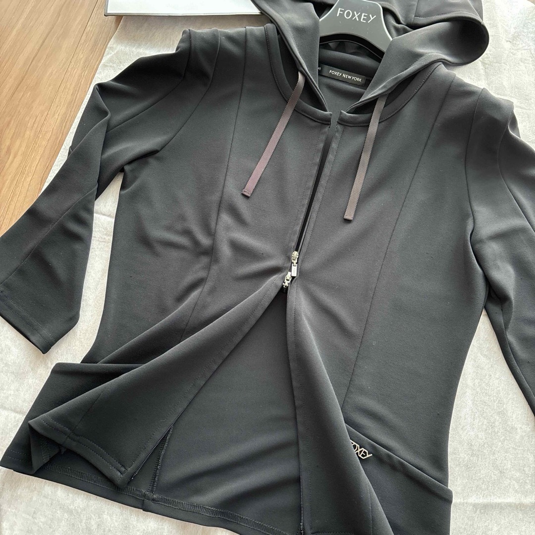 FOXEY NEW YORK - フォクシー foxey パーカー 七分袖 ダブル FOXEY NEW YORK - フォクシー foxey パーカー 七分袖 ダブル