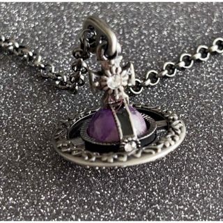 Vivienne Westwood(ネックレス ・ パープル/紫色系)のフリマ Vivienne Westwood(ネックレス ・ パープル/紫色系)のフリマ