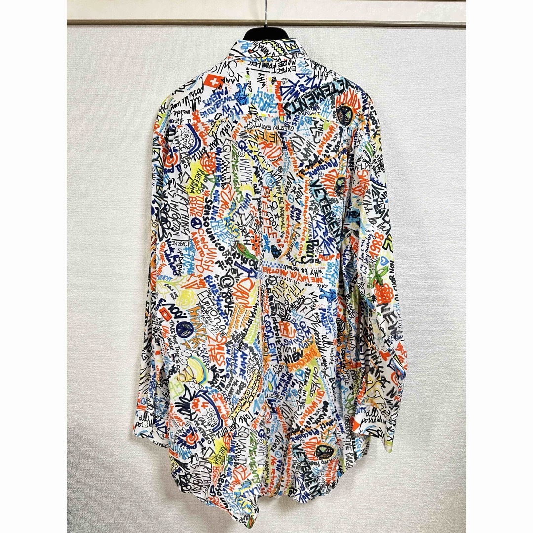 VETEMENTS - VETEMENTS Oversized Graffiti シャツ S 登坂広臣の VETEMENTS - VETEMENTS Oversized Graffiti シャツ S 登坂広臣の