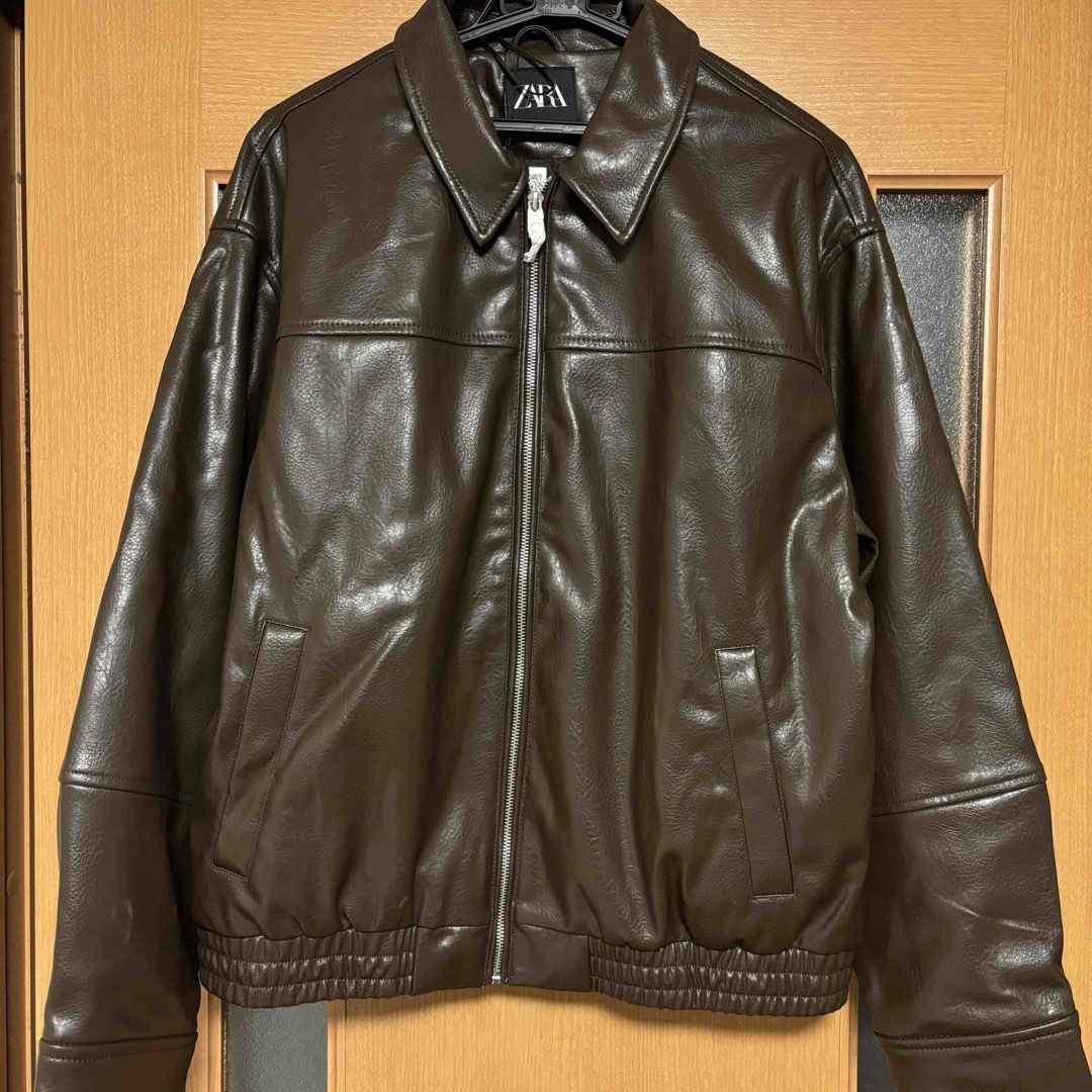 ZARA - ZARA フェイクレザーボンバージャケットの通販 by ぐぐ's ZARA - ZARA フェイクレザーボンバージャケットの通販 by ぐぐ's