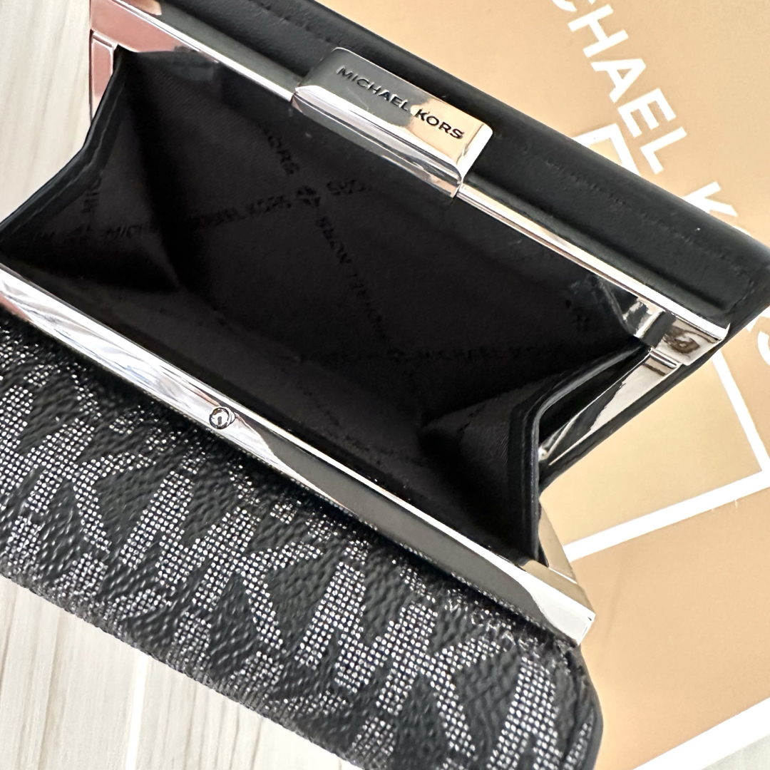 MICHAEL KORS - MICHAEL KORS財布 折り財布 がま口 ブラック 三 MICHAEL KORS - MICHAEL KORS財布 折り財布 がま口 ブラック 三