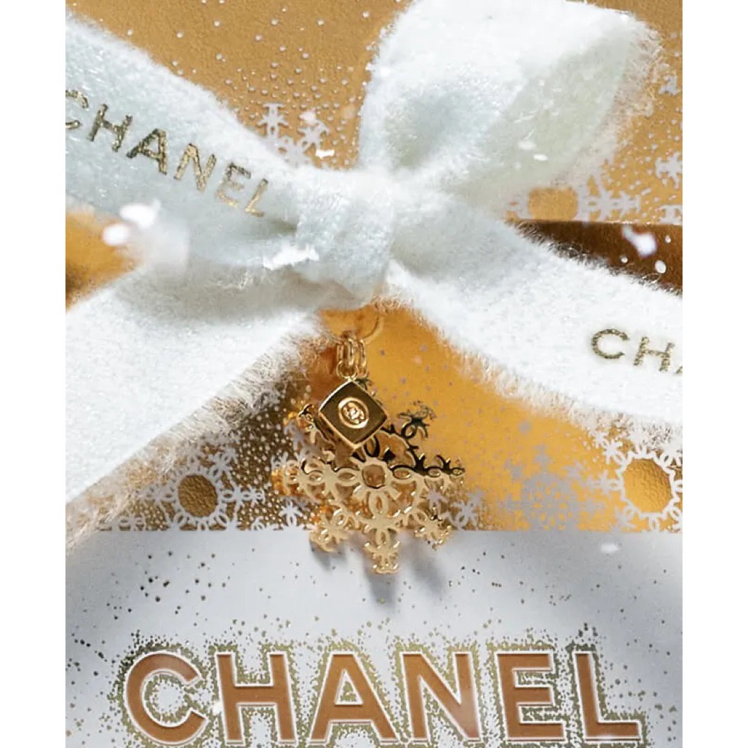 CHANEL - 2024 クリスマス ホリデーチャーム シャネル 冬 雪の CHANEL - 2024 クリスマス ホリデーチャーム シャネル 冬 雪の