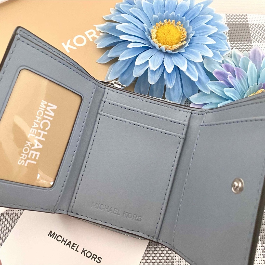 新品☆MICHAEL KORS 折り財布 ブルー シグネチャー 折り財布 新品☆MICHAEL KORS 折り財布 ブルー シグネチャー 折り財布
