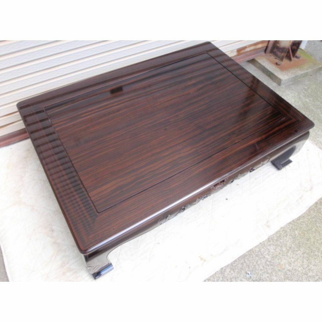 半額以下!新品本物♪黒檀 無垢 4尺(120巾)菊彫り 座敷机 唐木座 半額以下!新品本物♪黒檀 無垢 4尺(120巾)菊彫り 座敷机 唐木座