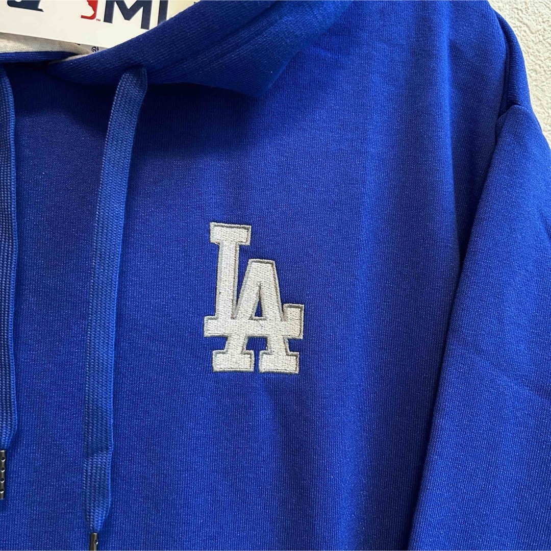 希少!【L】MLB公式 ドジャース マフポケット付き 裏起毛 希少!【L】MLB公式 ドジャース マフポケット付き 裏起毛