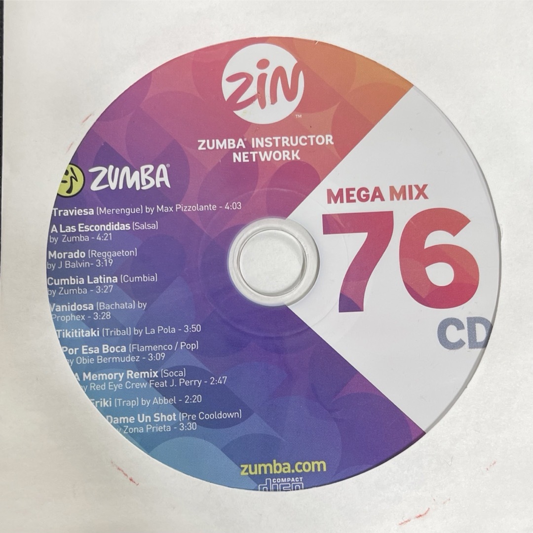 Zumba(ズンバ)の【即日匿名発送】 ZUMBA MEGA MIX 76 エンタメ/ホビーのCD(クラブ/ダンス)の商品写真