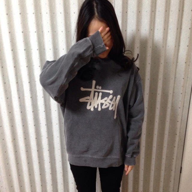 STUSSY(ステューシー)のSTUSSYデカロゴスウェット♡ レディースのトップス(トレーナー/スウェット)の商品写真