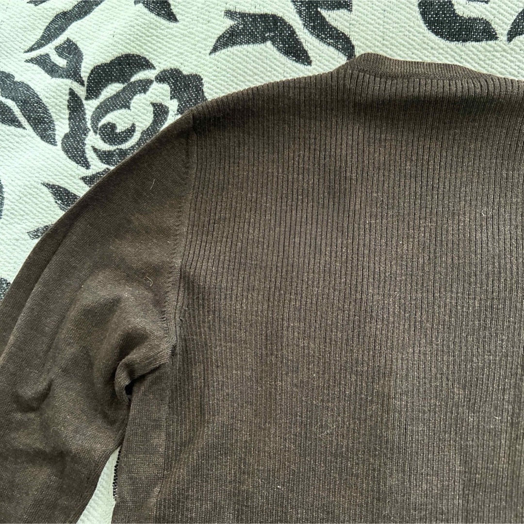 DOLCE&GABBANA - 値下げ 新品 DOLCE&GABBNA Vネックセーターの DOLCE&GABBANA - 値下げ 新品 DOLCE&GABBNA Vネックセーターの