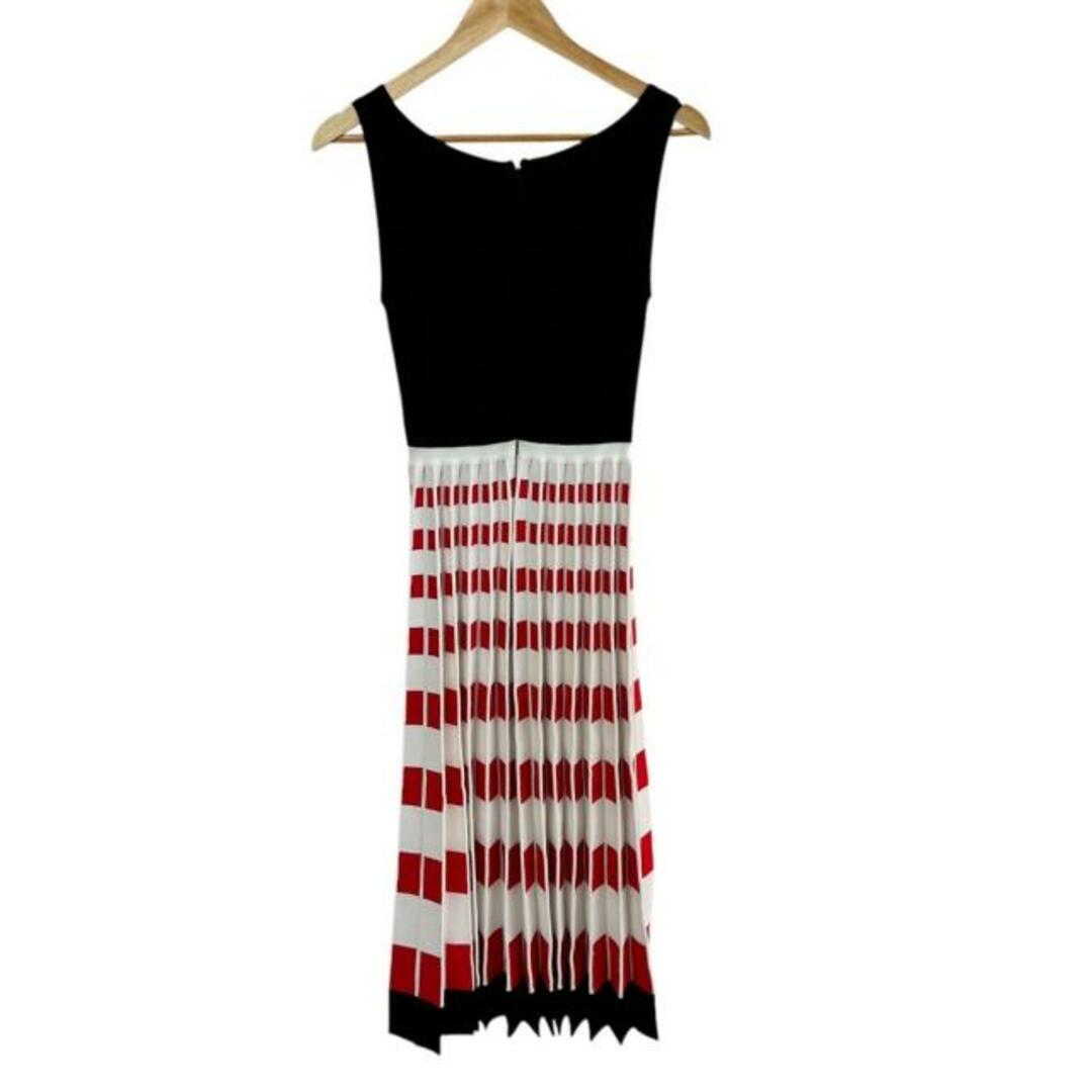 FENDI(フェンディ) ワンピース サイズ38 S レディース - 黒×白 FENDI(フェンディ) ワンピース サイズ38 S レディース - 黒×白