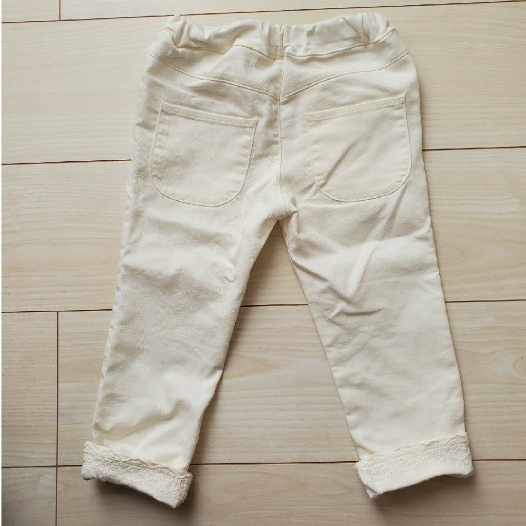 白パンツ キッズ/ベビー/マタニティのキッズ服女の子用(90cm~)(パンツ/スパッツ)の商品写真