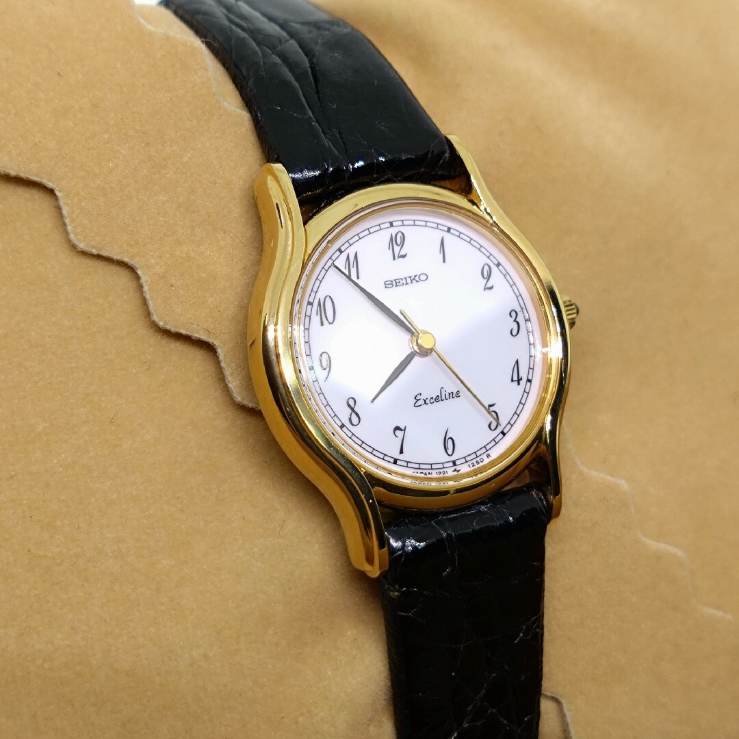 SEIKO セイコー レディース 腕時計 エクセリーヌ ゴールド SEIKO セイコー レディース 腕時計 エクセリーヌ ゴールド