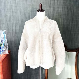 BRUNELLO CUCINELLI(毛皮/ファーコート)のフリマアイテム一覧 BRUNELLO CUCINELLI(毛皮/ファーコート)のフリマアイテム一覧