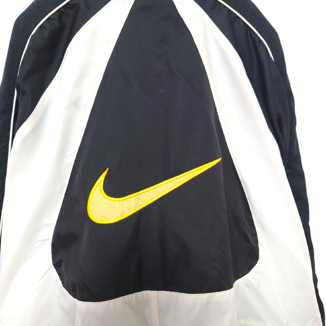 NIKE】90´s ビッグロゴ刺繍 ナイロンジャケット A-2611 NIKE】90´s ビッグロゴ刺繍 ナイロンジャケット A-2611