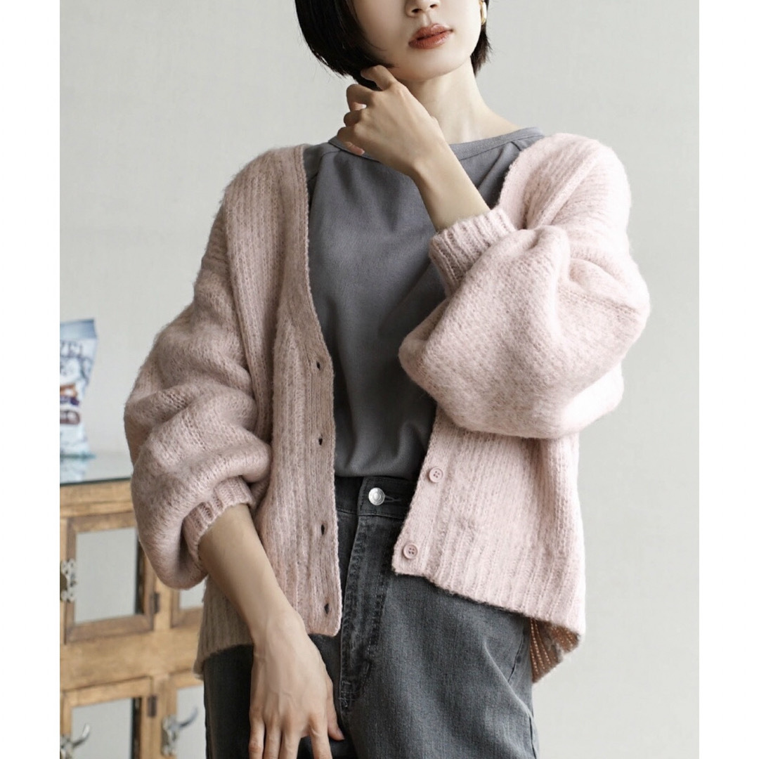 Zootie - 新品 くすみピンク ニットカーディガン ボリューム袖 Zootie - 新品 くすみピンク ニットカーディガン ボリューム袖